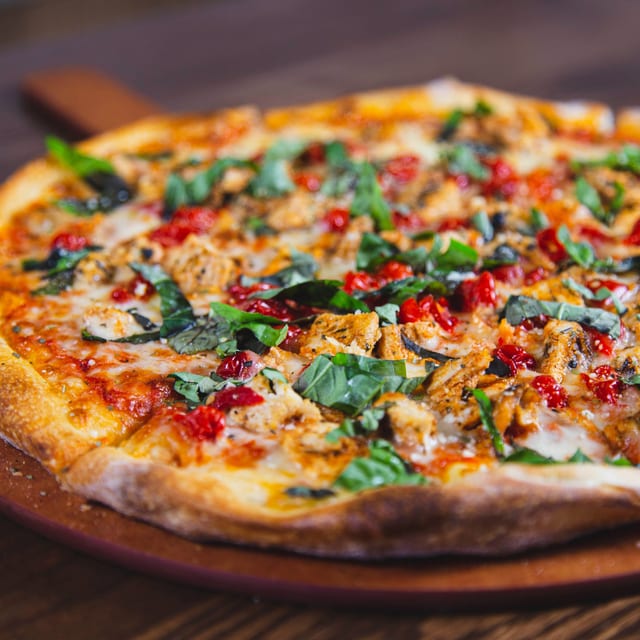12" CM Pizza.